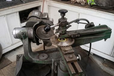 TCT Saw Sharpening